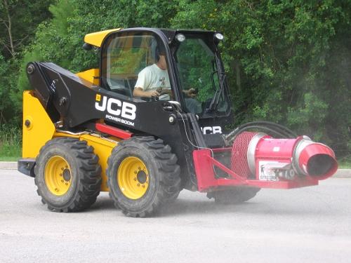 A Hydraulic Debris Blower JCB Headquarters.JPG