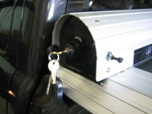 Alumi Tech Tonneau Covers IMG_0113.JPG