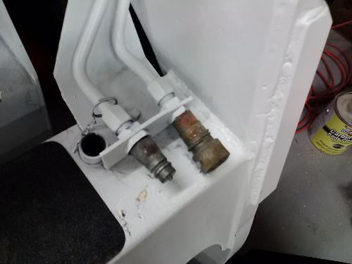 Ancomcab 630 Aux Connections.jpg