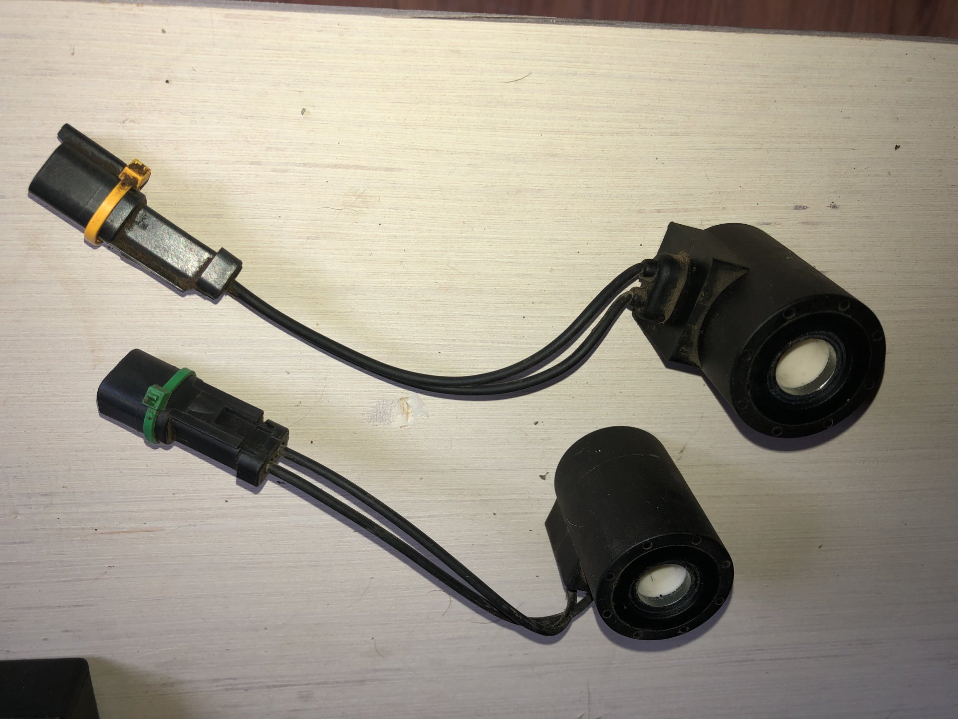 bobcat e42 main control valve solenoid 3.jpeg | Skidsteer Forum