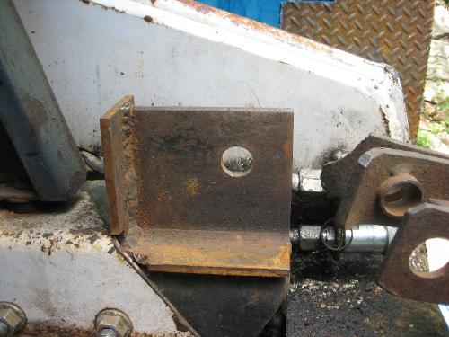Davis Backhoe Machine Side Mount.JPG