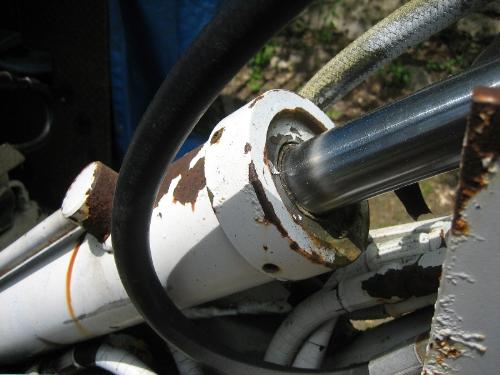 Davis Backhoe Stick Cylinder.JPG