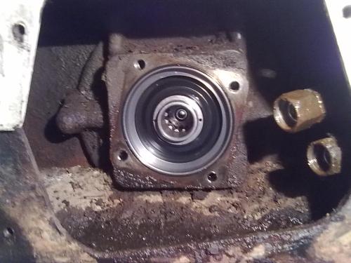 drive motor pics taggarsind left drive motor2.jpg