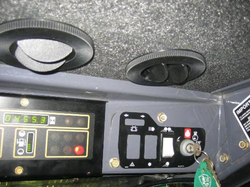 New Holland LS 160 Cab and Heater Install IMG_0518.JPG
