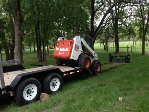 S 220 Bobcat 2 ramp.JPG