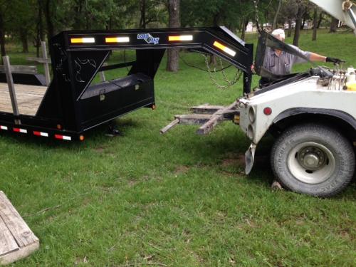 S 220 Bobcat wrecker & trailer.JPG